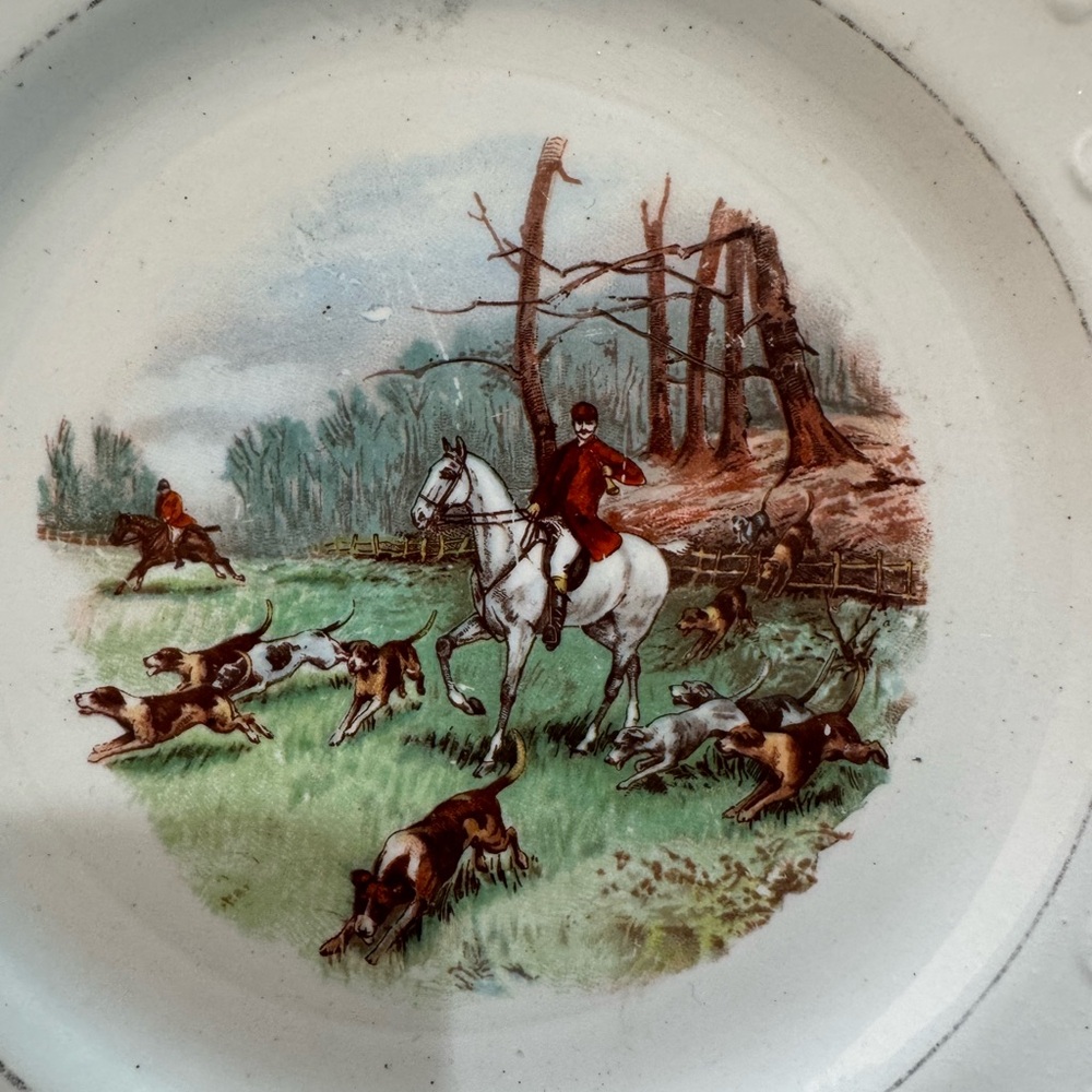 Vintage S'Amand France Equestrian Fox Hunt plate 8”